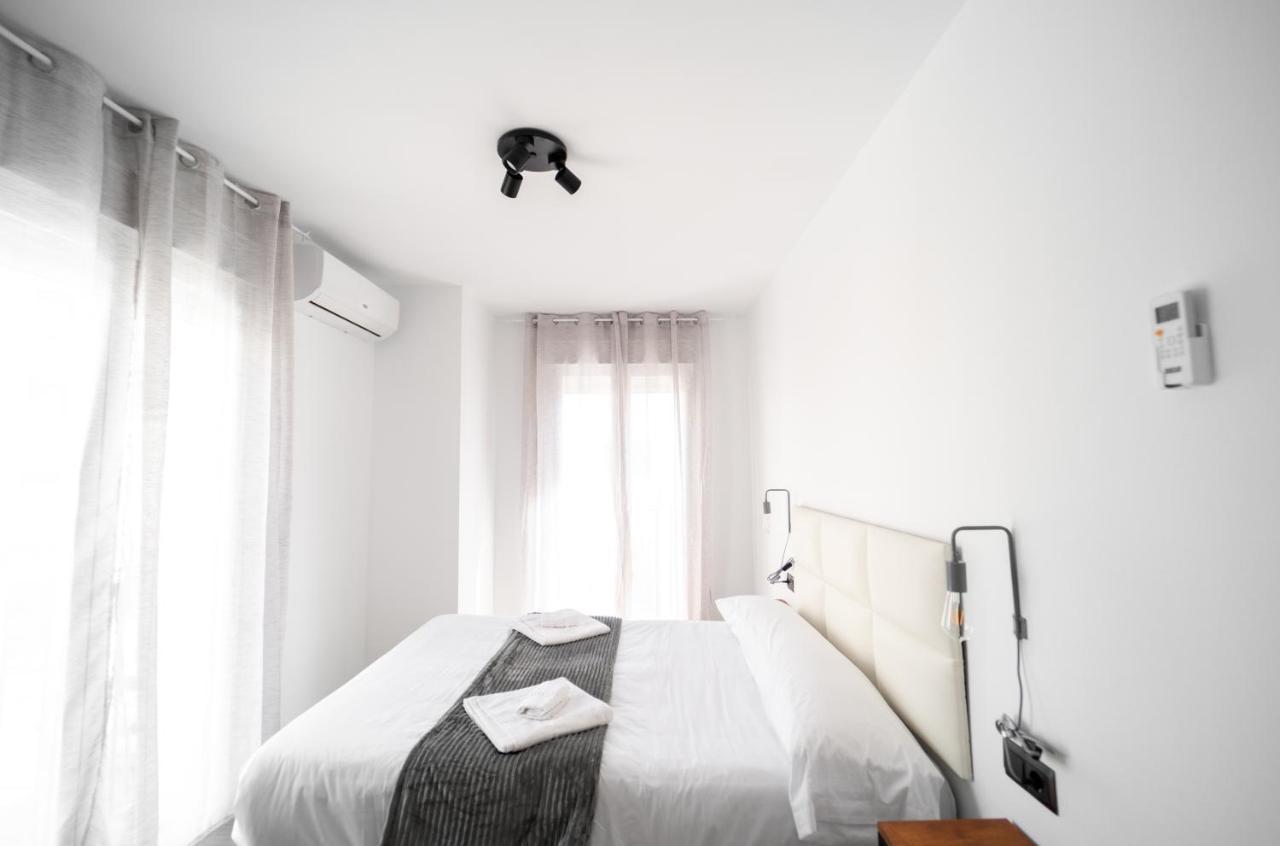 Apartamentos La Encarnacion Ρόντα Εξωτερικό φωτογραφία